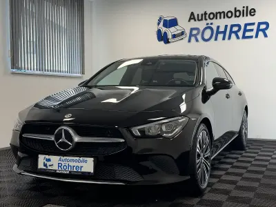 Gebraucht Mercedes CLA180 Shooting Brake Urban 116 PS (85 kW) 2021 Schwarz 696 (nachtschwarz  unilack) Kombi