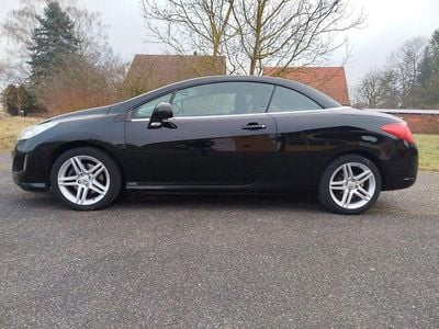 Gebraucht Peugeot 308 CC Premium 156 PS (114 kW) 2011 Schwarz Cabrio