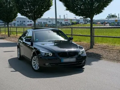 Gebraucht BMW 530 235 PS (172 kW) 2008 Schwarz Limousine
