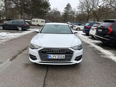 Weiß Gebraucht 2020 Audi A6 Sport Limousine | 37.000 € (Teuer)