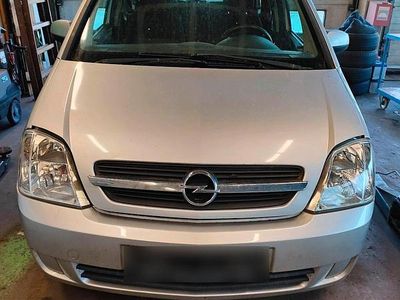 Gebraucht Opel Meriva 90 PS (66 kW) 2005 Silber Van / Kleinbus