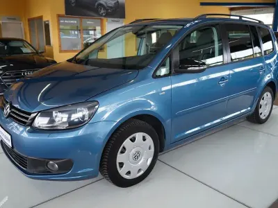 Gebraucht VW Touran Match 140 PS (102 kW) 2012 Blau Van / Kleinbus