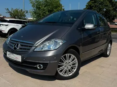 Gebraucht Mercedes A200 136 PS (100 kW) 2009 Grau Limousine