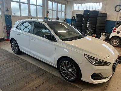 gebraucht Hyundai i30 Passion +*Pano*8xBereift*Carplay*Navi