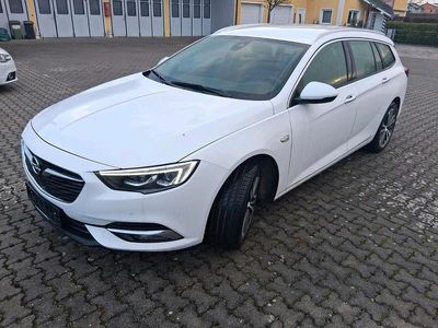 Gebraucht Opel Insignia 170 PS (125 kW) 2019 Weiß Kombi