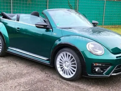 Gebraucht VW Beetle R-line 150 PS (110 kW) 2018 Bottlegreen Kleinwagen