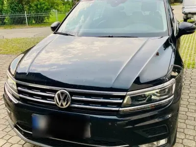 Gebraucht VW Tiguan Highline 190 PS (139 kW) 2016 Schwarz SUV