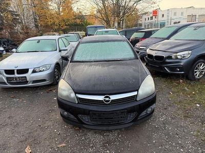 Opel Astra GTC