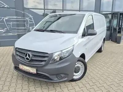 Gebraucht Mercedes Vito 102 PS (75 kW) 2022 Weiß Van