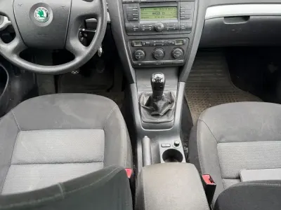 Używany Skoda Octavia 105 KM (77 kW) 2006 Andere farben Kombi