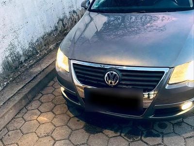Gebraucht VW Passat 116 PS (85 kW) 2006 Grau Kombi