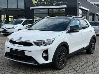 Gebraucht Kia Stonic Spirit 136 PS (100 kW) 2020 Weiß SUV