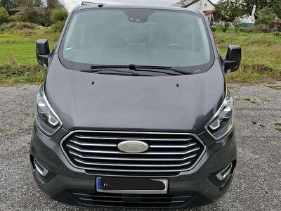 Gebraucht Ford Tourneo Titanium X 170 PS (125 kW) 2018 Grau Van / Kleinbus
