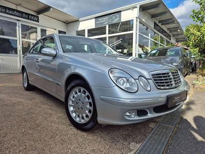 Gebraucht Mercedes E200 Elegance 163 PS (119 kW) 2004 Brilliantsilbermet. Limousine