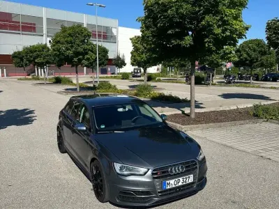 Gebraucht Audi S3 Sport 300 PS (220 kW) 2013 Grau Limousine