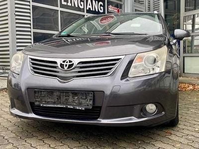 Gebraucht Toyota Avensis Edition 126 PS (92 kW) 2011 Grau Kombi