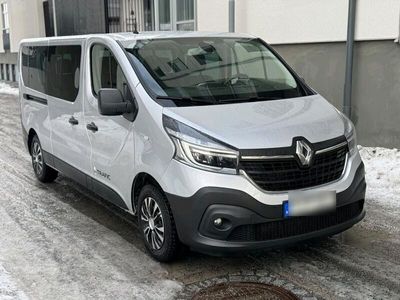 gebraucht Renault Trafic 2,0 dCI L2H1 Aut. 9 Sitzer Navi Doppel Klima