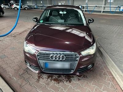 Second-hand Audi A1 S-Line 122 CP (89 kW) 2012 Roșu Hatchback