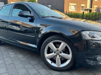 Gebraucht Audi A3 Ambition 140 PS (102 kW) 2012 Schwarz Kleinwagen