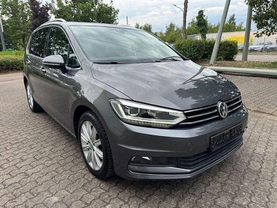 Gebraucht VW Touran Highline 190 PS (139 kW) 2018 Grau Van / Kleinbus