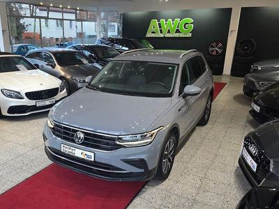 Grau Gebraucht 2021 VW Tiguan Life SUV | 22.250 € (Guter Preis)