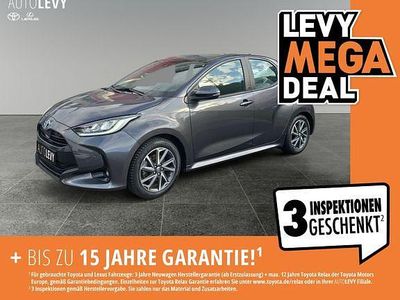 Usata Toyota Yaris Hybrid Basis 116 CV (85 kW) 2022 Grigio