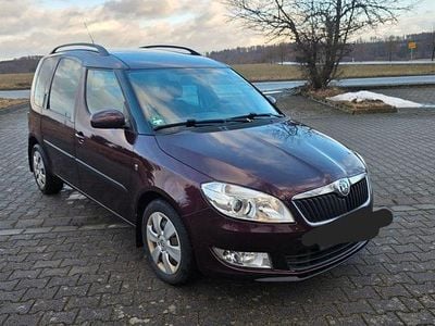 Gebraucht Skoda Roomster 90 PS (66 kW) 2010 Rot Van / Kleinbus