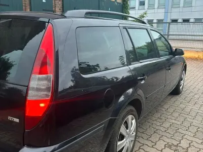 Brugt Ford Mondeo 133 HK (97 kW) 2002 Sort Stationcar