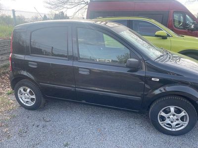 Second-hand Fiat Panda Active 54 CP (39 kW) 2009 Negru Hatchback