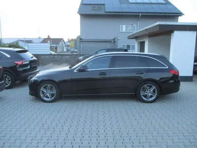 Gebraucht Mercedes C300 265 PS (194 kW) 2022 Schwarz Kombi