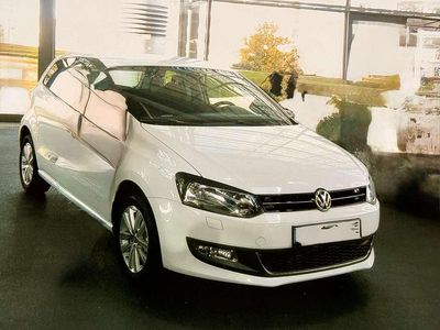 Gebraucht VW Polo Style 60 PS (44 kW) 2011 Weiß Kleinwagen