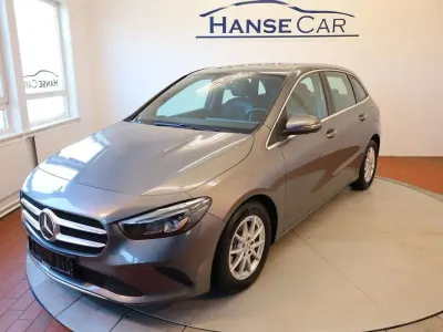 Gebraucht Mercedes B200 150 PS (110 kW) 2019 Grau Kleinwagen