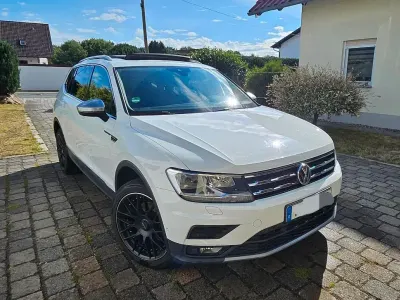 Gebraucht VW Tiguan 150 PS (110 kW) 2018 Weiß SUV