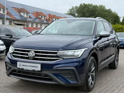 Gebraucht VW Tiguan Allspace 150 PS (110 kW) 2022 Blau SUV