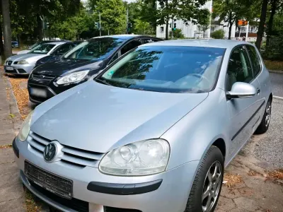 Gebraucht VW Golf IV 75 PS (55 kW) 2006 Silber Limousine