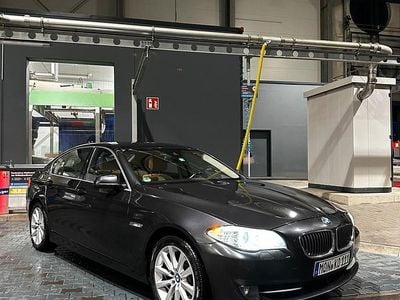 Grau Gebraucht 2013 BMW 525 Comfort Edition Limousine | 9.995 € (Superpreis)