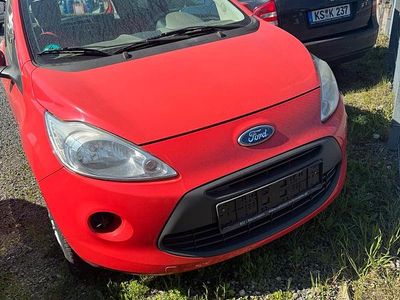 Second-hand Ford Ka 68 CP (50 kW) 2009 Roșu Hatchback