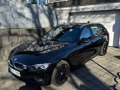 Usata BMW 318 150 CV (110 kW) 2017 Nero Station wagon