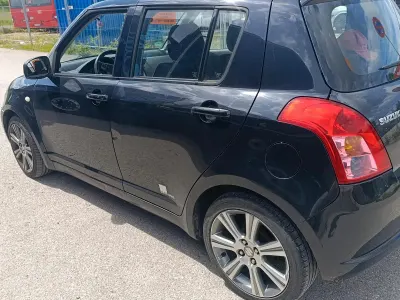 Gebraucht Suzuki Swift 91 PS (66 kW) 2008 Schwarz Kleinwagen