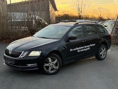 Silber Gebraucht 2017 Skoda Octavia Style Kombi | 8.600 € (Fairer Preis)