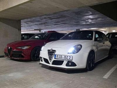 Gebraucht Alfa Romeo Giulietta Quadrifoglio Verde 235 PS (172 kW) 2010 Kleinwagen