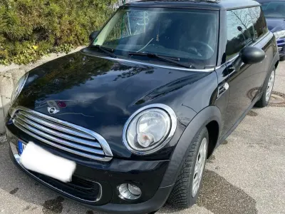 Gebraucht Mini ONE 98 PS (72 kW) 2011 Schwarz Kleinwagen