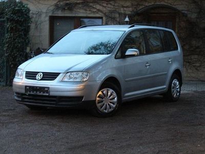 Reflexsilber metallic Gebraucht 2006 VW Touran Goal Van / Kleinbus | 3.599 € (Etwas zu teuer)
