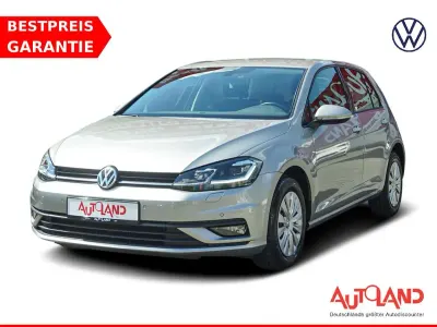 Gebraucht VW Golf VII Sound 150 PS (110 kW) 2017 Gelb Limousine