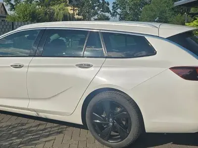 Gebraucht Opel Insignia Business 165 PS (121 kW) 2019 Weiß Limousine