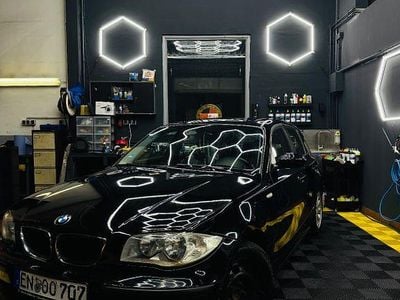 Gebraucht BMW 116 116 PS (85 kW) 2006 Schwarz Kleinwagen