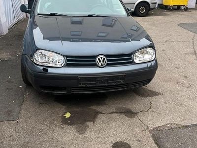 VW Golf IV