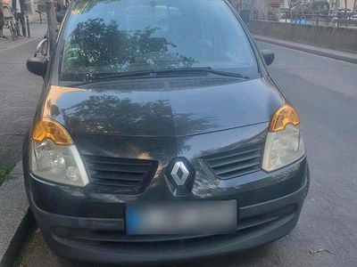 Second-hand Renault Modus 2006 Andere farben Monovolum