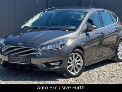 Usata Ford Focus Titanium 182 CV (133 kW) 2016 Grigio Berlina