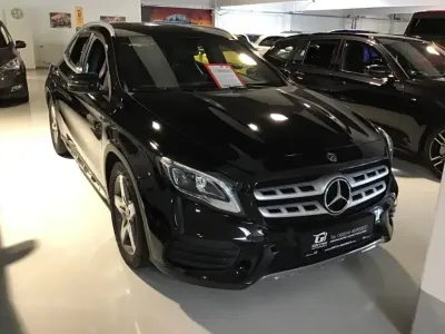 Używany Mercedes GLA180 AMG 109 KM (80 kW) 2018 Czarny SUV